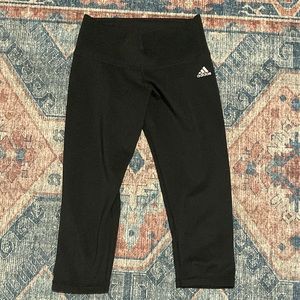 Cropped Adidas Leggings